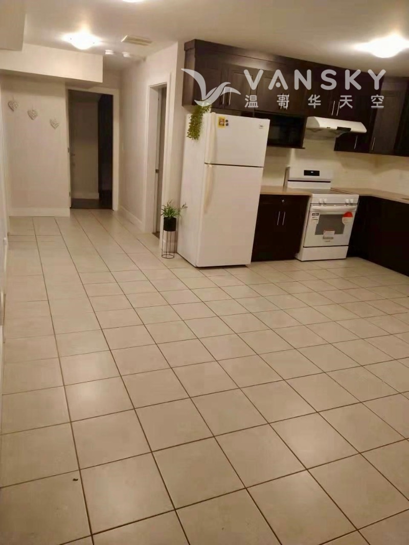 251225213058_Kitchen 2.jpg